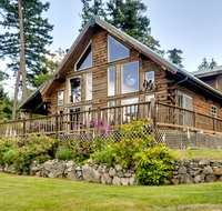 Log Home on Lopez-Spencer Spit - Accommodation Texas