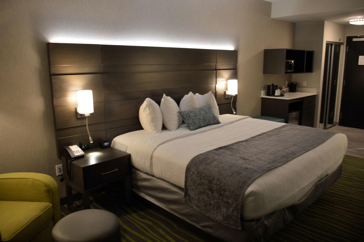 Best Western Plus Prien Lake Inn & Suites - thumb 42