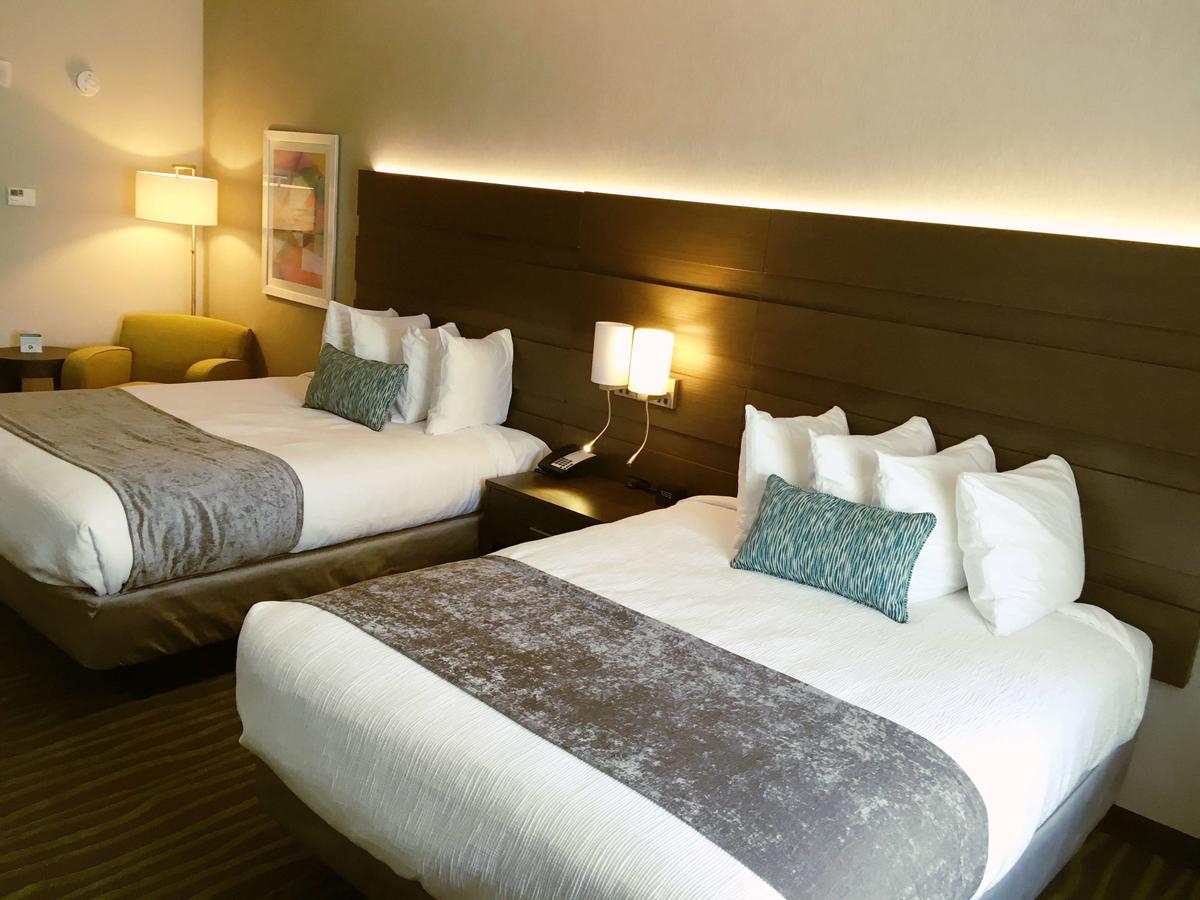 Best Western Plus Prien Lake Inn & Suites - thumb 5