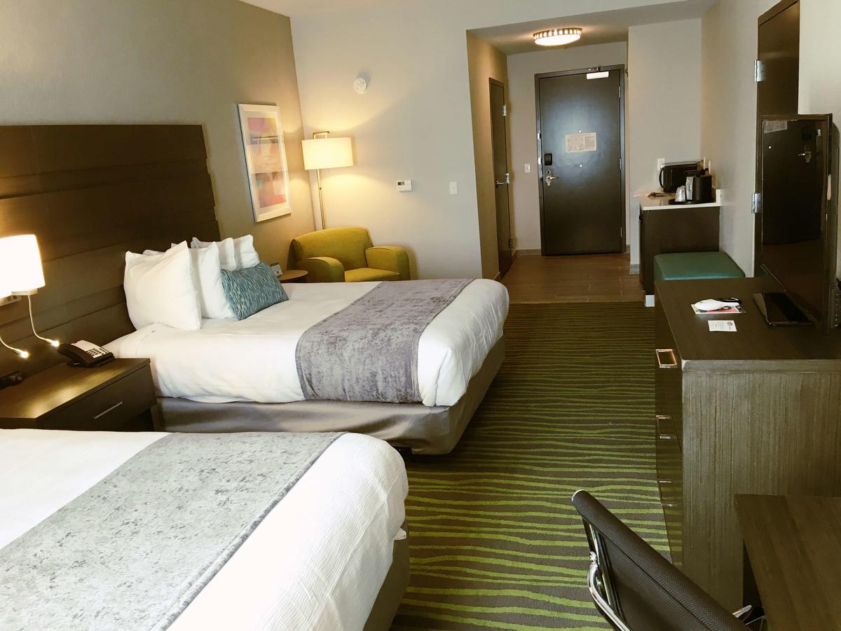 Best Western Plus Prien Lake Inn & Suites - thumb 23