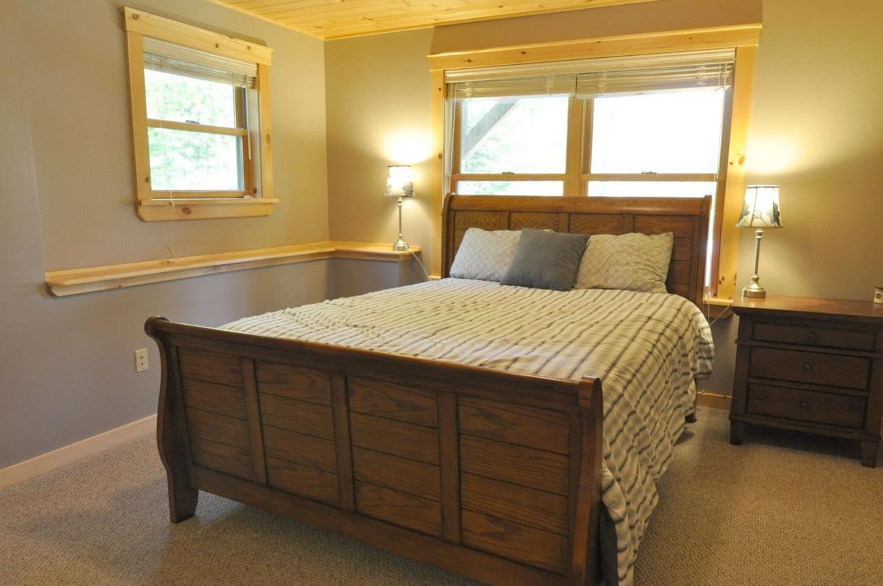 Vacation: Mount Brook Cabin - thumb 25