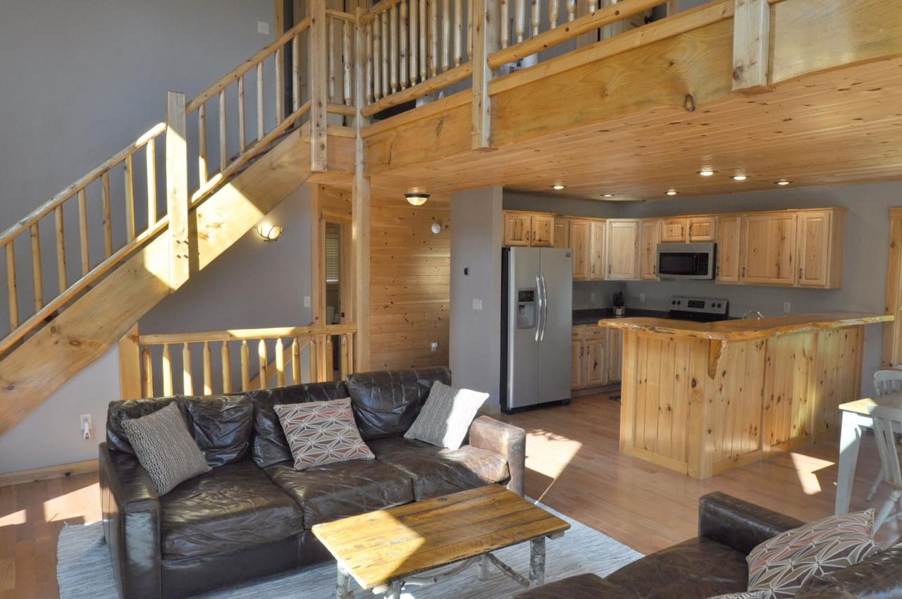 Vacation: Mount Brook Cabin - thumb 4