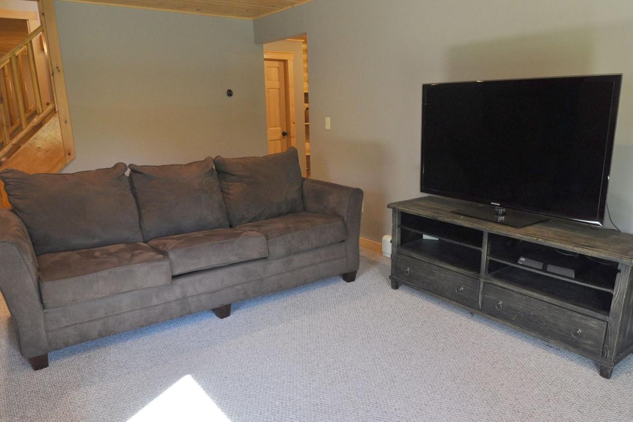 Vacation: Mount Brook Cabin - thumb 24