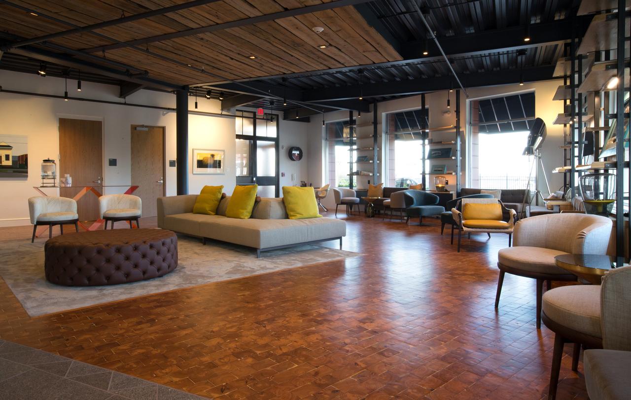 250 Main Hotel - thumb 4