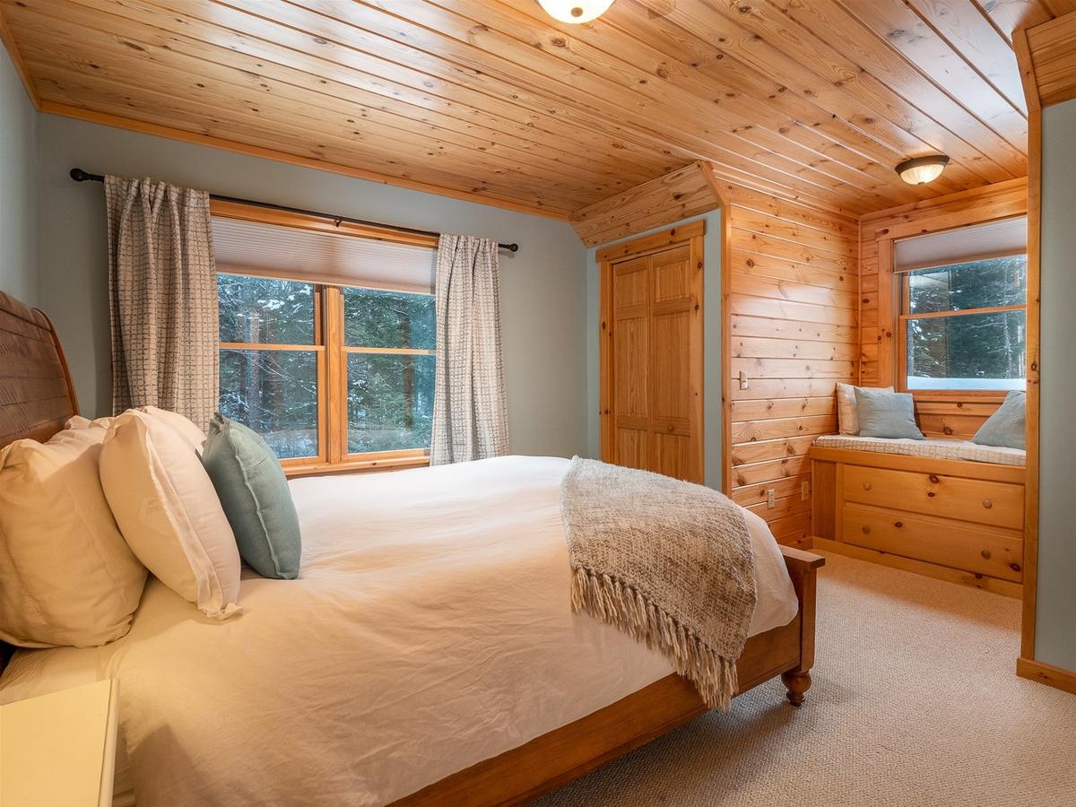 Vacation: Will View Ski Chalet - thumb 15