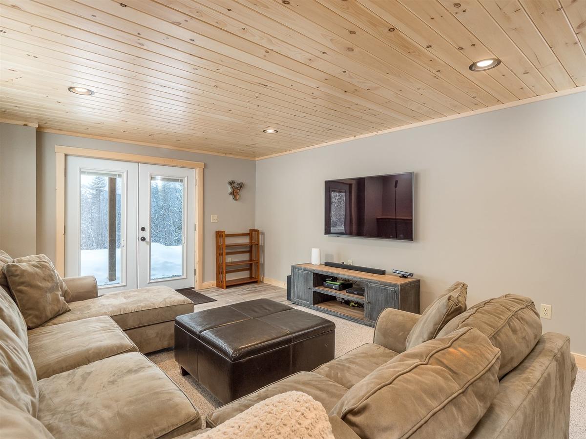 Vacation: Chalet At The Peaks - thumb 12