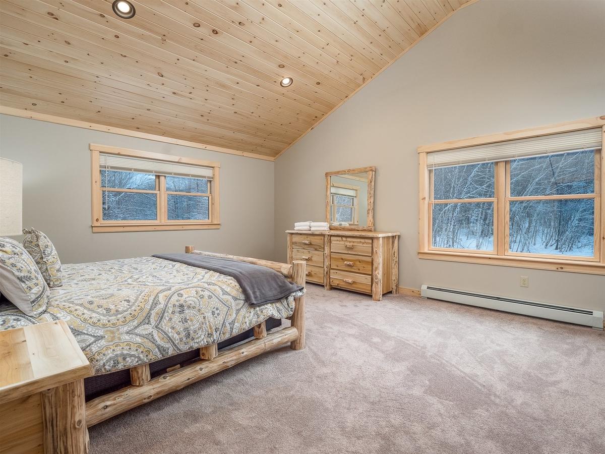 Vacation: Chalet At The Peaks - thumb 17