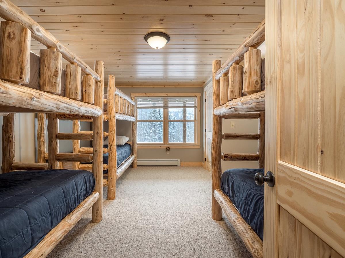 Vacation: Chalet At The Peaks - thumb 20