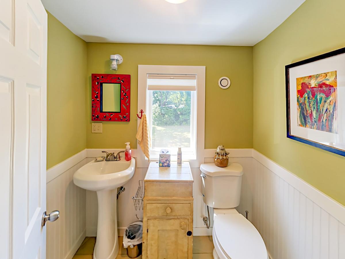 24 Meadow Point Rd Cottage - thumb 3