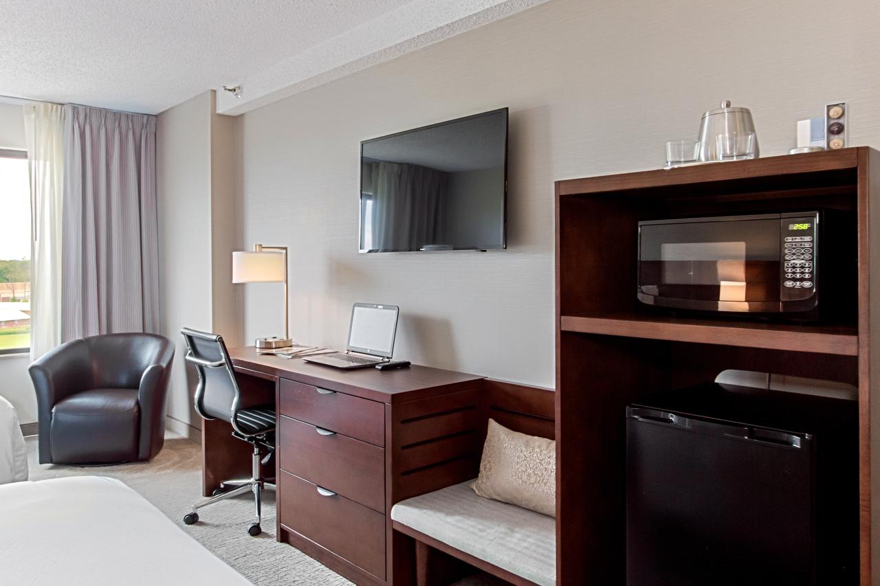 Harborside Hotel - thumb 25