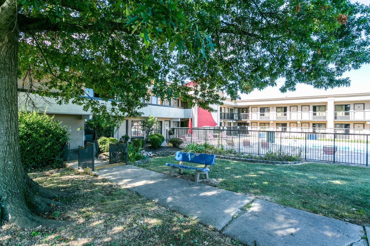 Motel 6 Edgewood - thumb 4