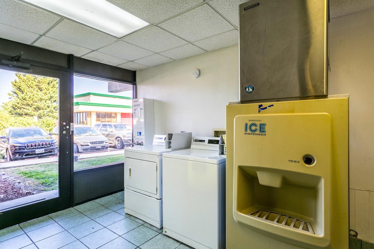Motel 6 Edgewood - thumb 33
