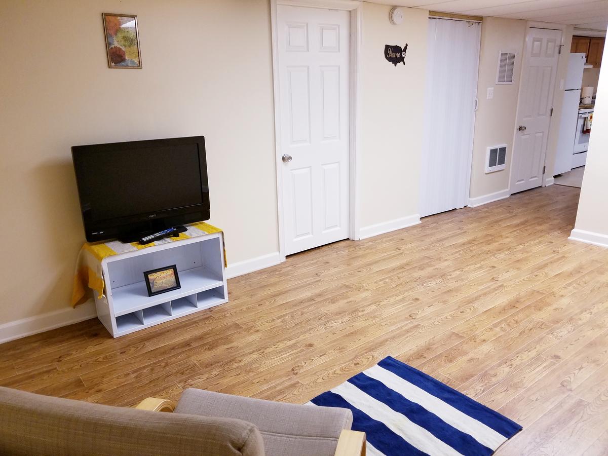 Private Basement Apartment Near BWI/Baltimore - thumb 0