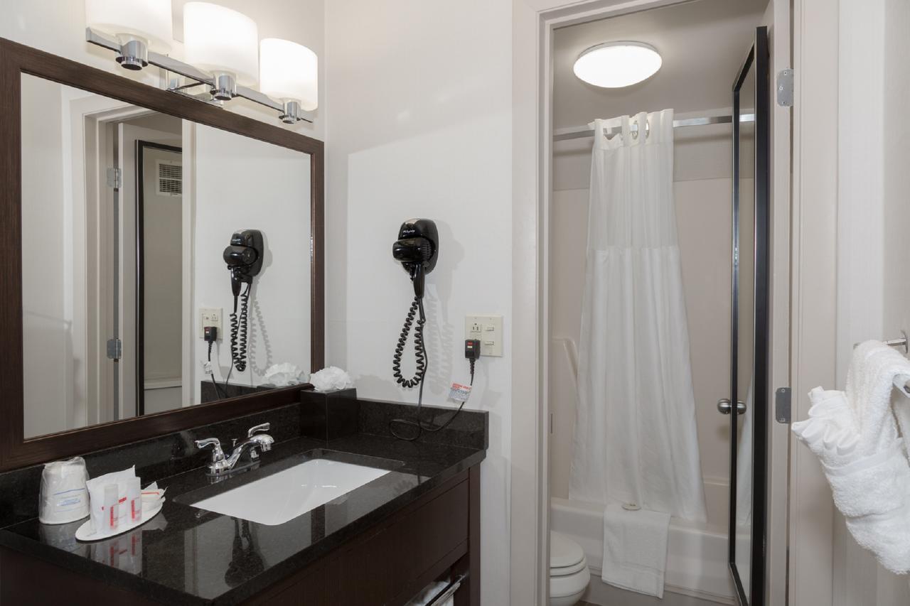 Ramada By Wyndham Boston - thumb 14