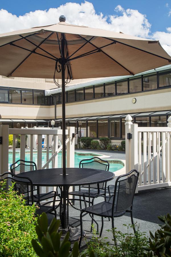 Ramada By Wyndham Boston - thumb 11