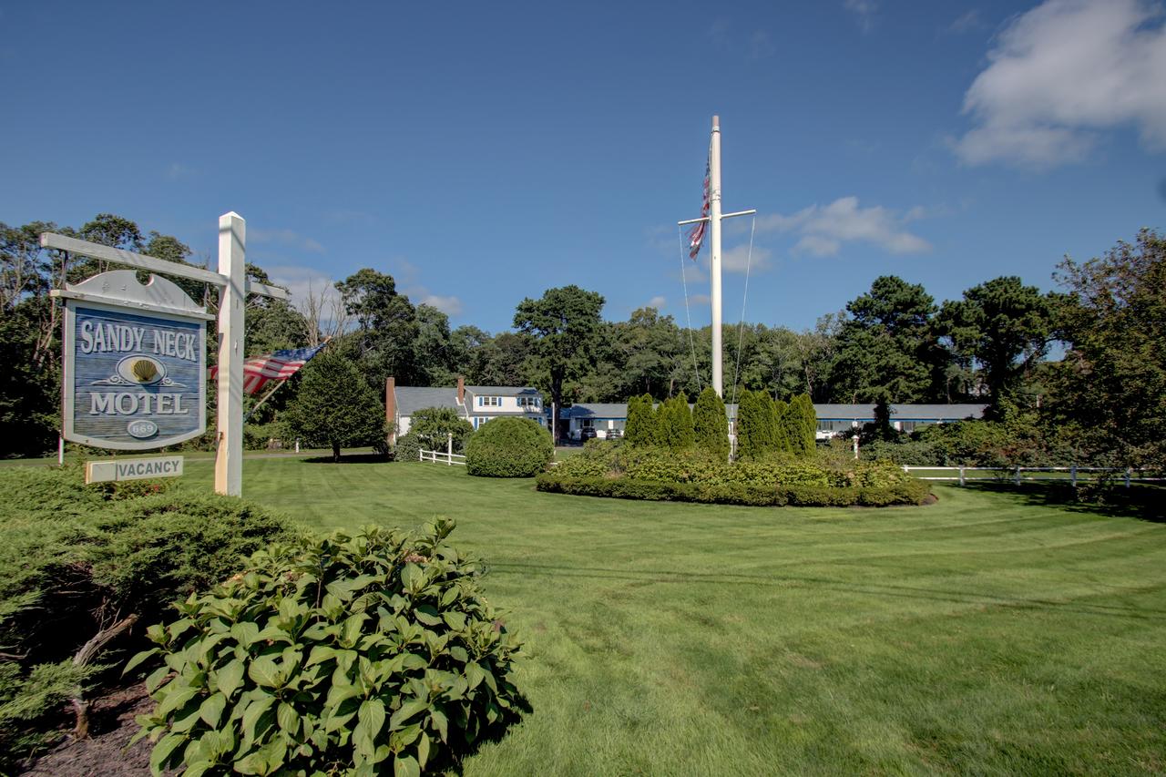 Sandy Neck Motel - thumb 2