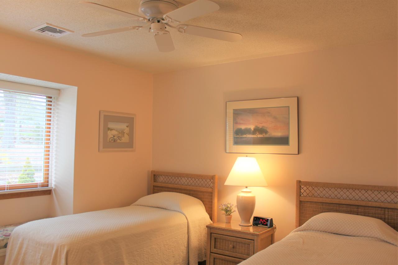 51 MIDDLECOTT - 2 Bedroom - thumb 20