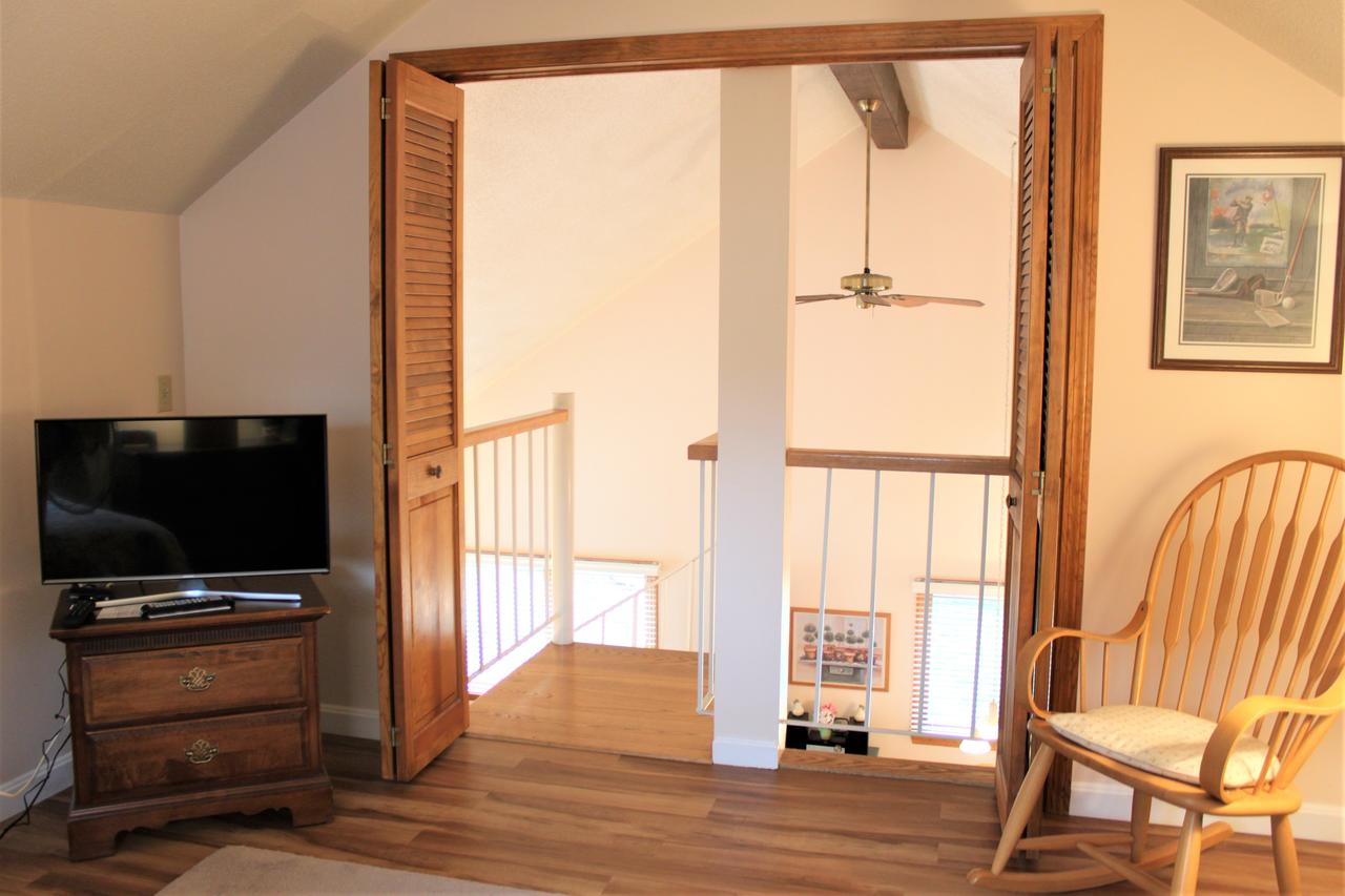 51 MIDDLECOTT - 2 Bedroom - thumb 17