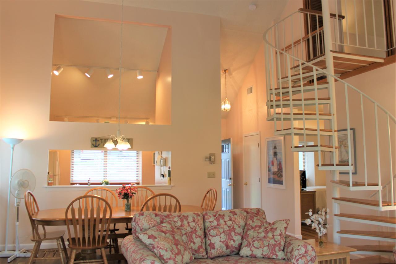 51 MIDDLECOTT - 2 Bedroom - thumb 1