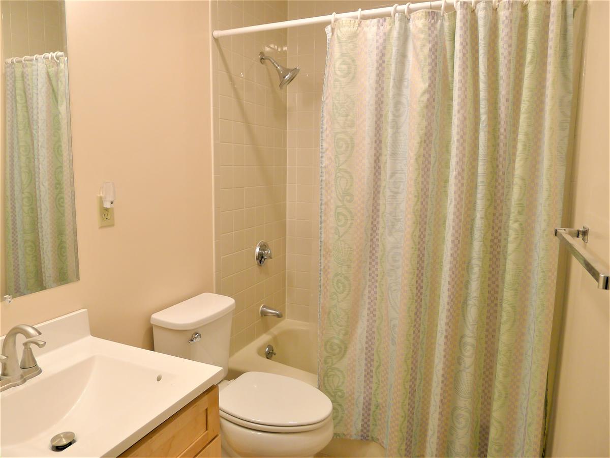 51 MIDDLECOTT - 2 Bedroom - thumb 19