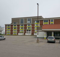 Days Inn  Suites by Wyndham Grand Rapids Near Downtown - Accommodation Texas