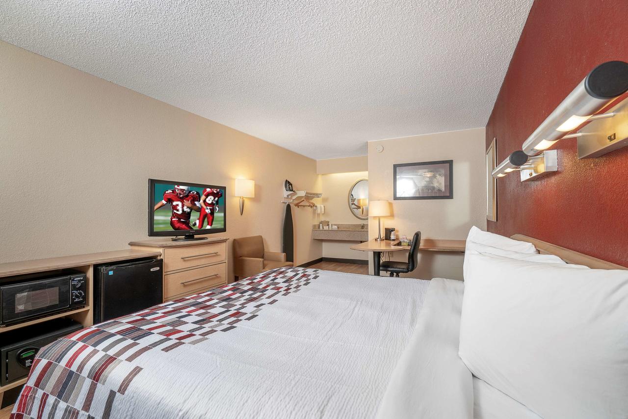 Red Roof Inn Detroit St. Clair Shores - thumb 1