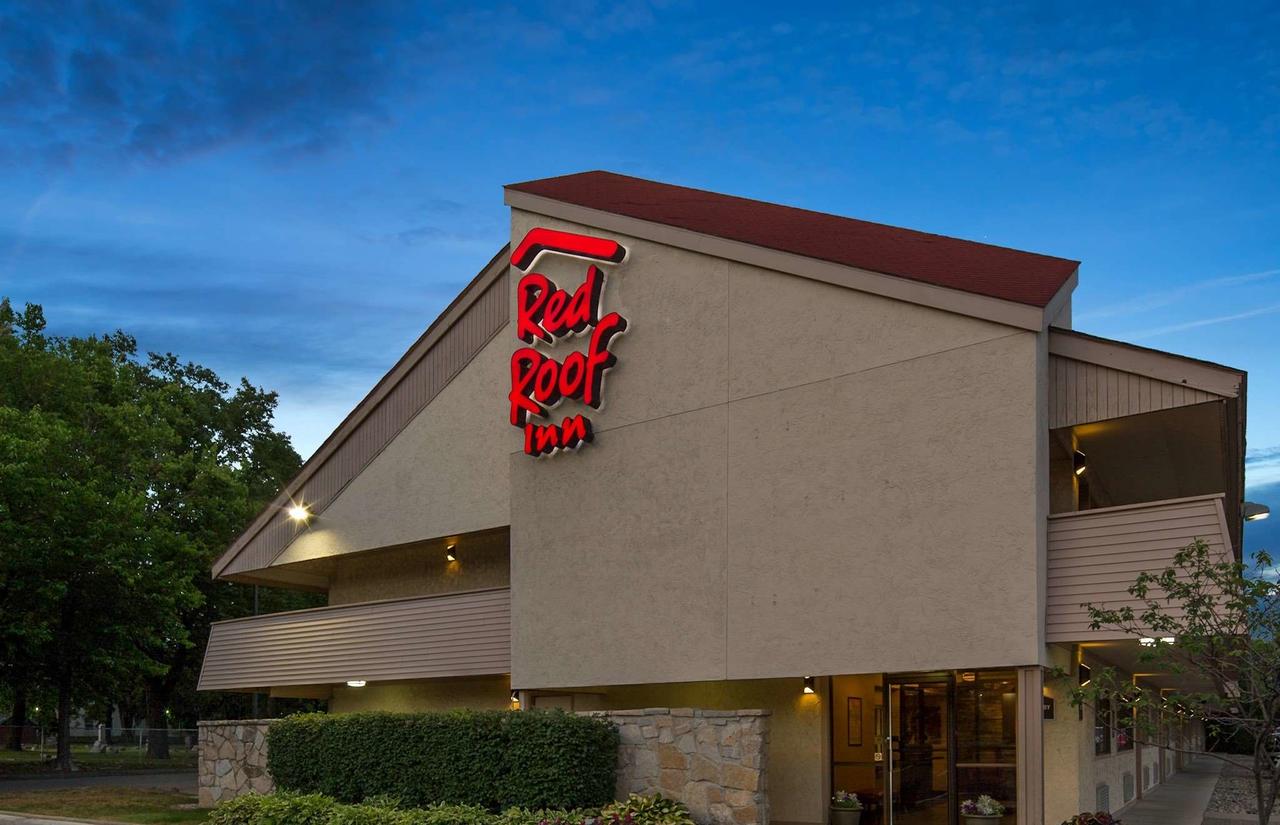 Red Roof Inn Detroit St. Clair Shores - thumb 2
