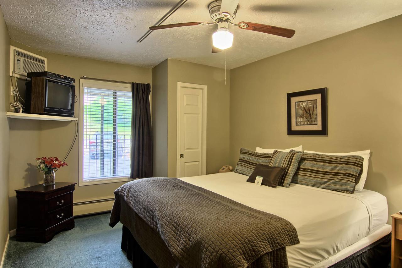 109 Pointes North Inn - thumb 15