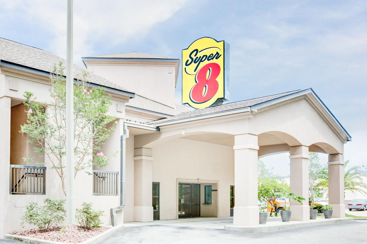 Super 8 By Wyndham Diberville Biloxi Area - thumb 2