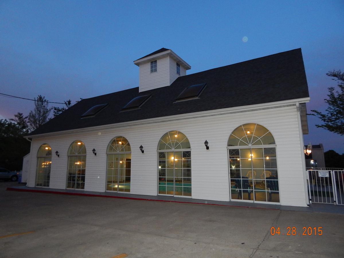 Carriage House Inn - thumb 12