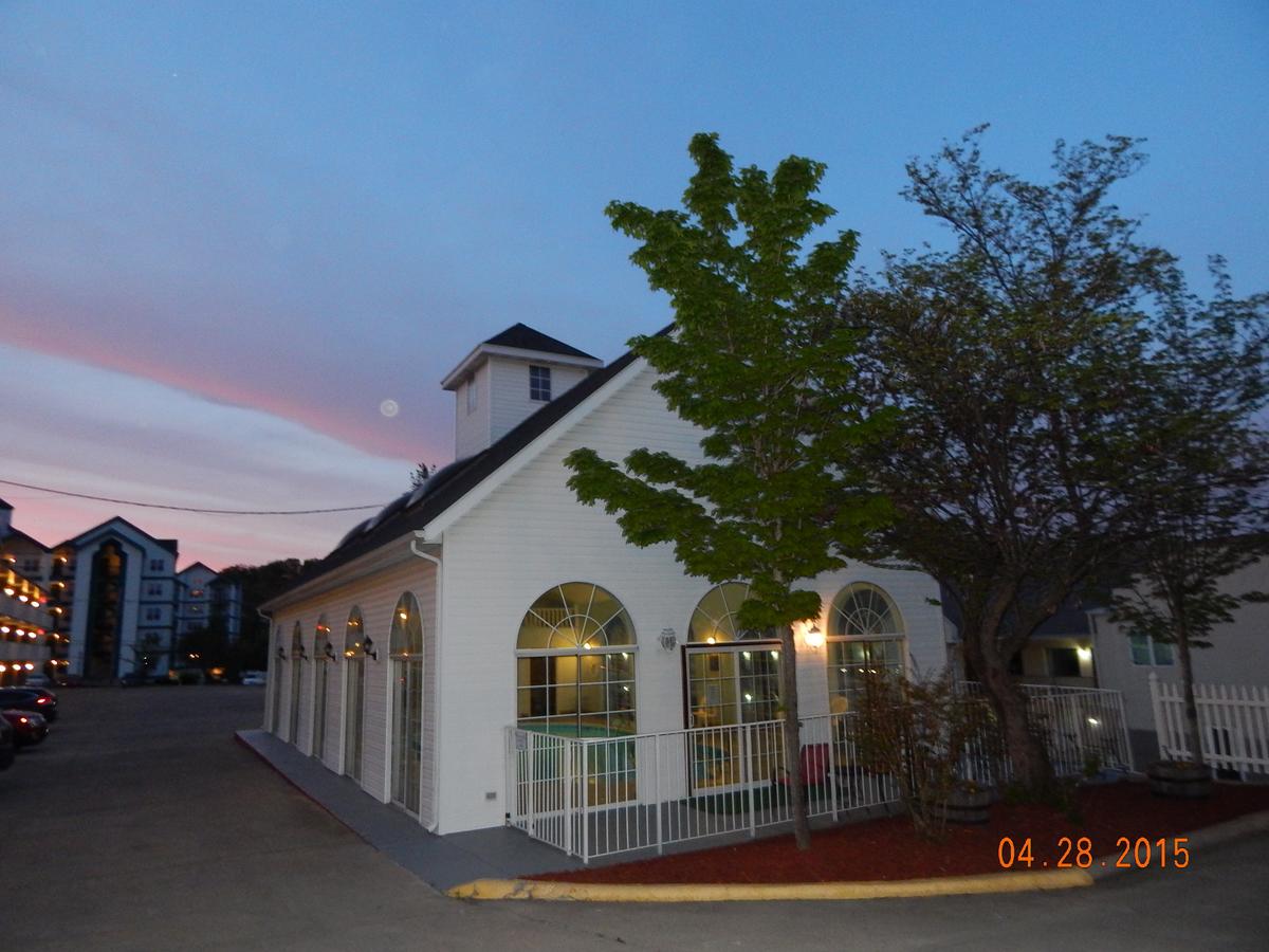 Carriage House Inn - thumb 7