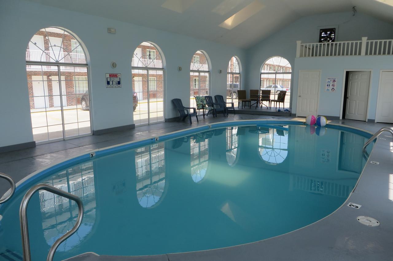 Carriage House Inn - thumb 18