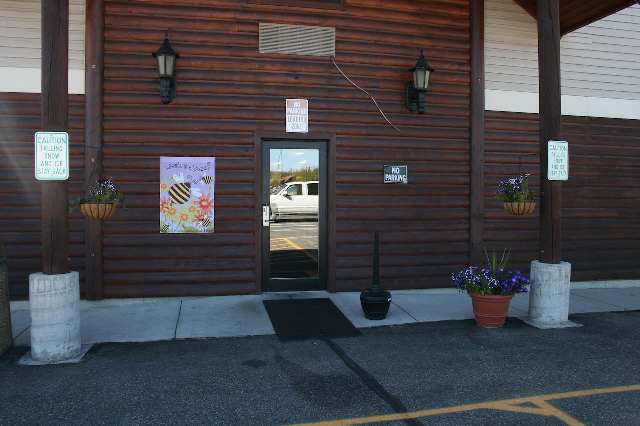 Yellowstone Lodge - thumb 7