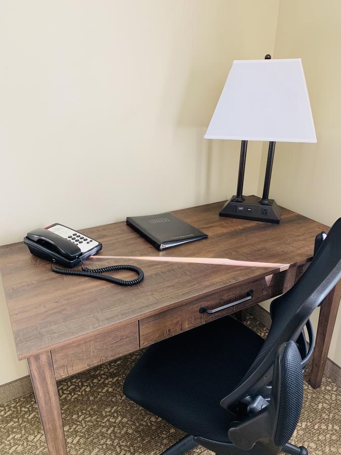 Yellowstone Lodge - thumb 2