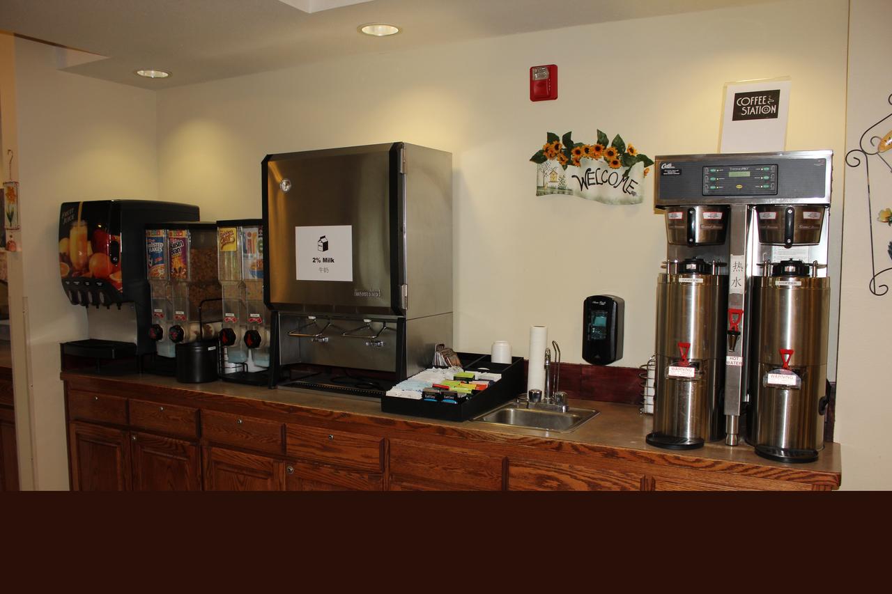 Yellowstone Lodge - thumb 26