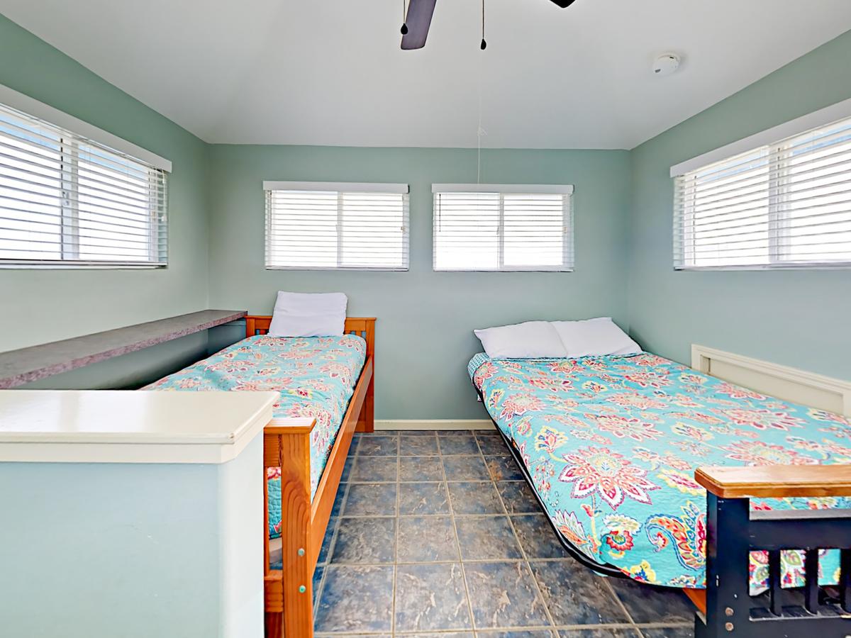 1814 On The Beach Home - thumb 13
