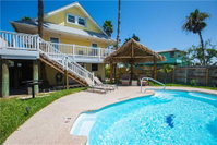1120 S Station Home Accommodation Texas