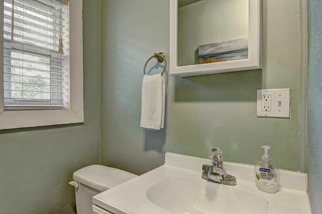 Seafoam Cottage - thumb 4