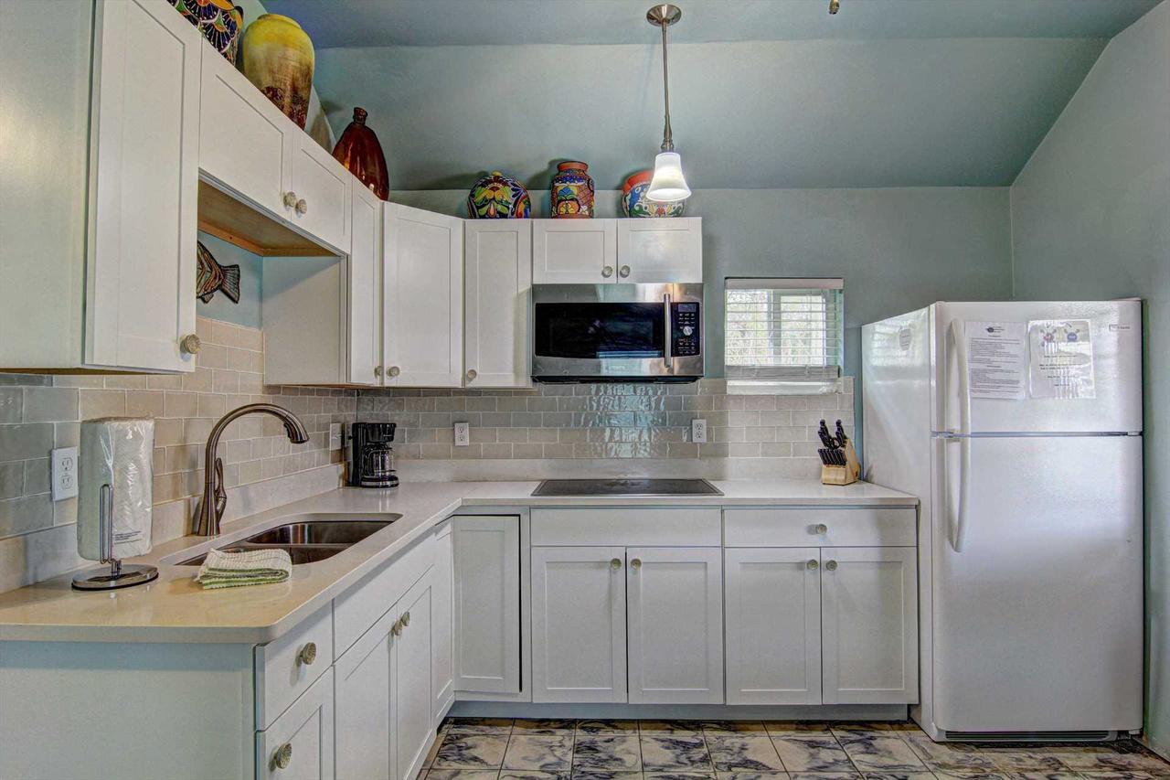 Seafoam Cottage - thumb 3