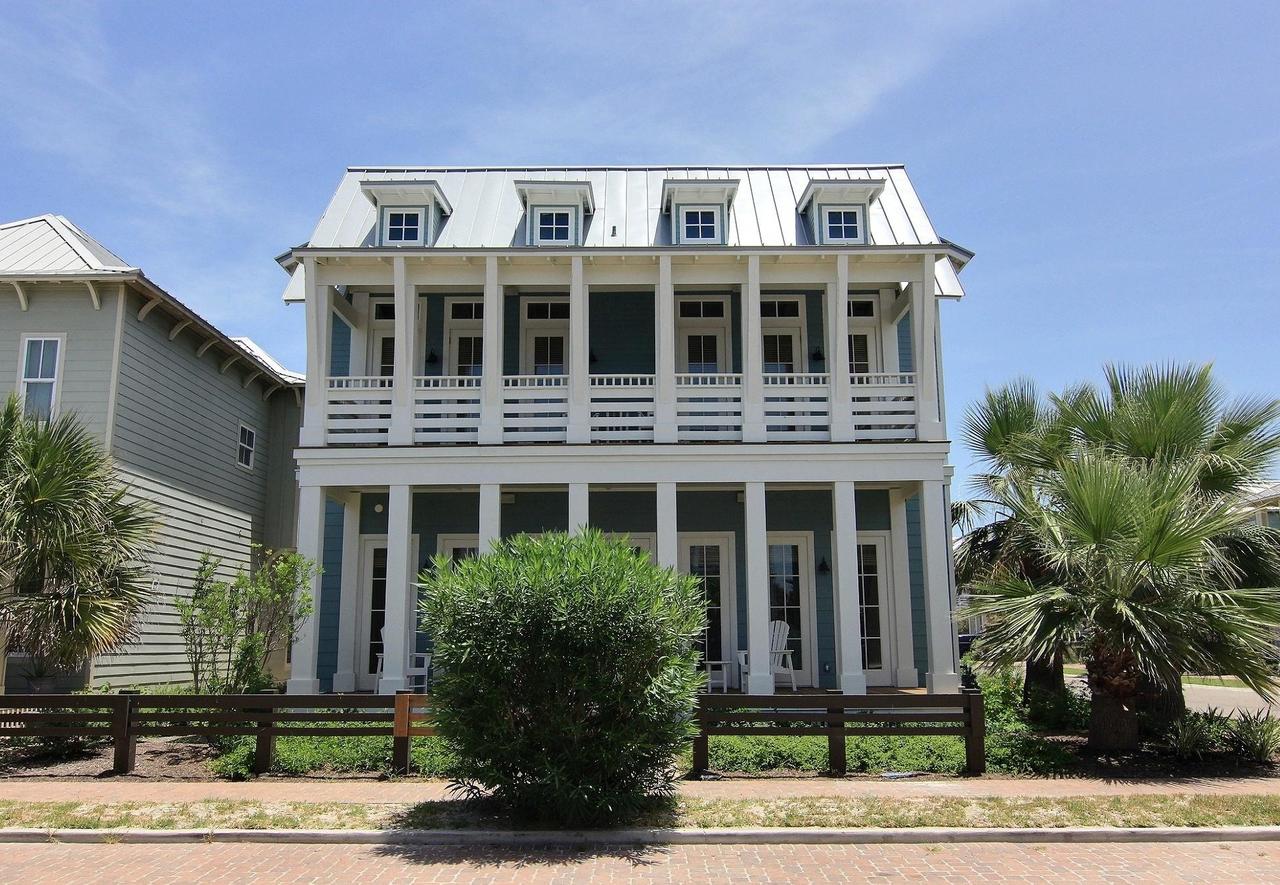 Cinnamon Shore- Sea Star 104 ST