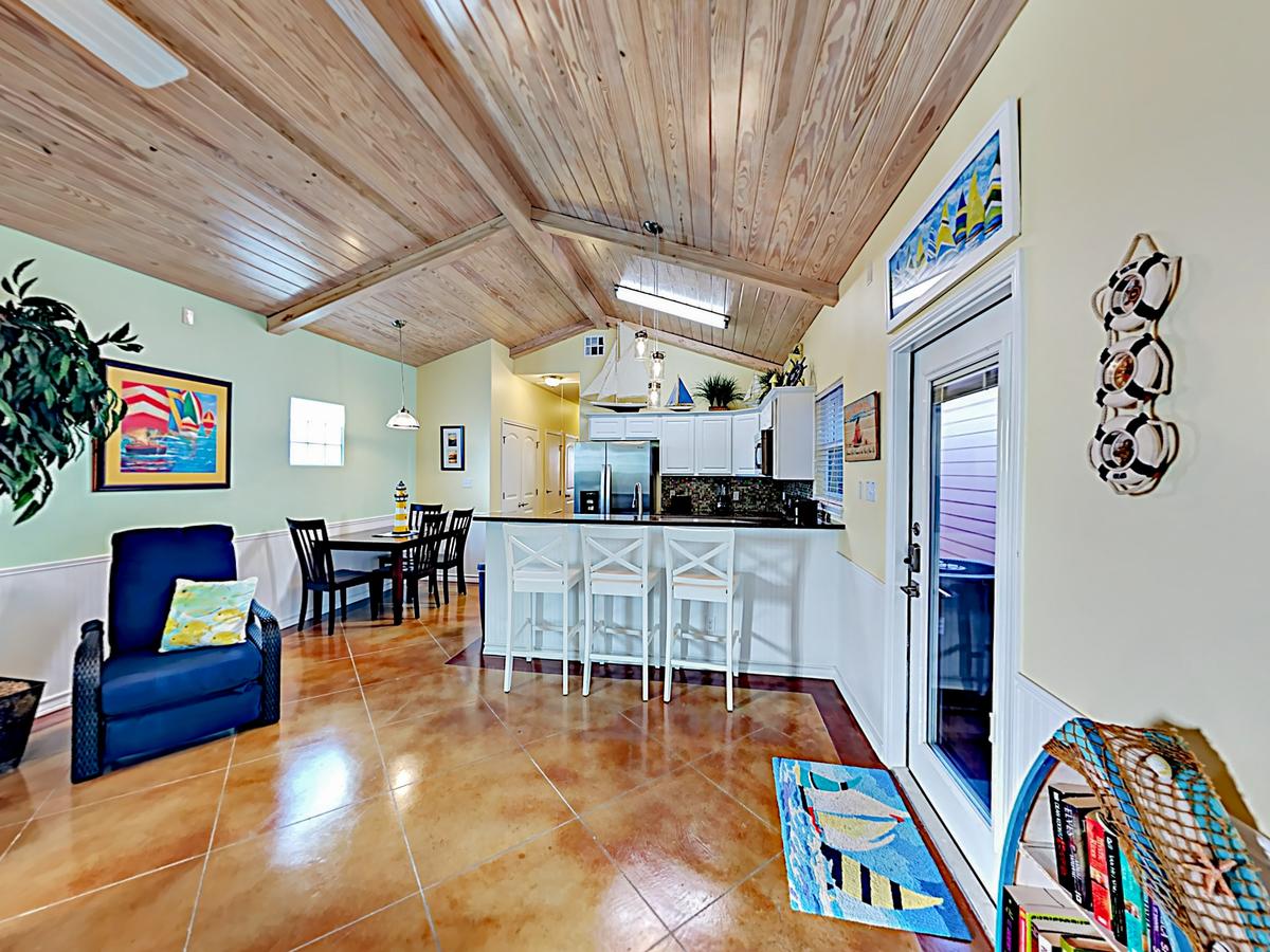 Sail Away Coastal Port Aransas Condo - thumb 1