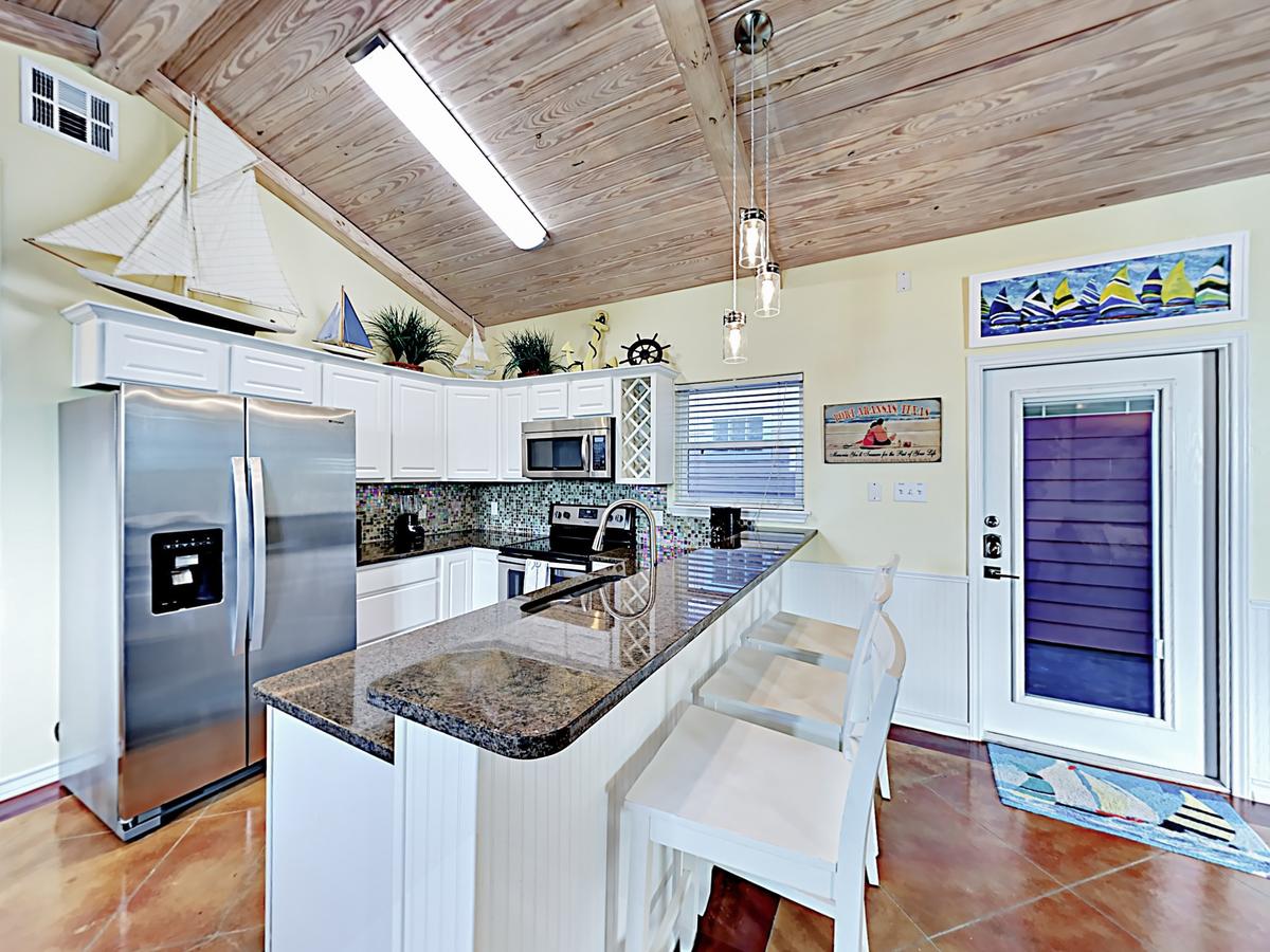 Sail Away Coastal Port Aransas Condo - thumb 4