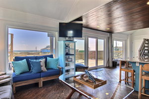 Moon Doggie 6LP Home