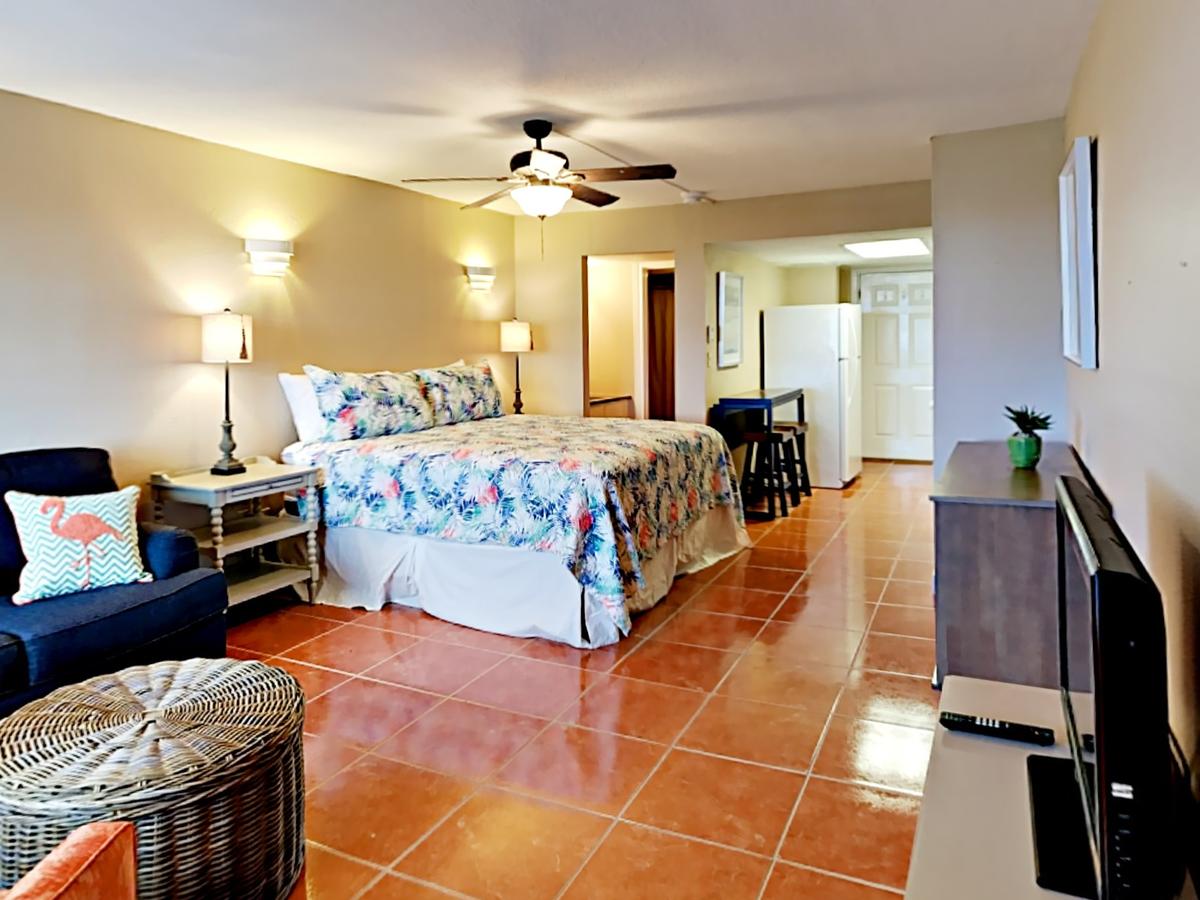 143 Sea Breeze Condo - thumb 15