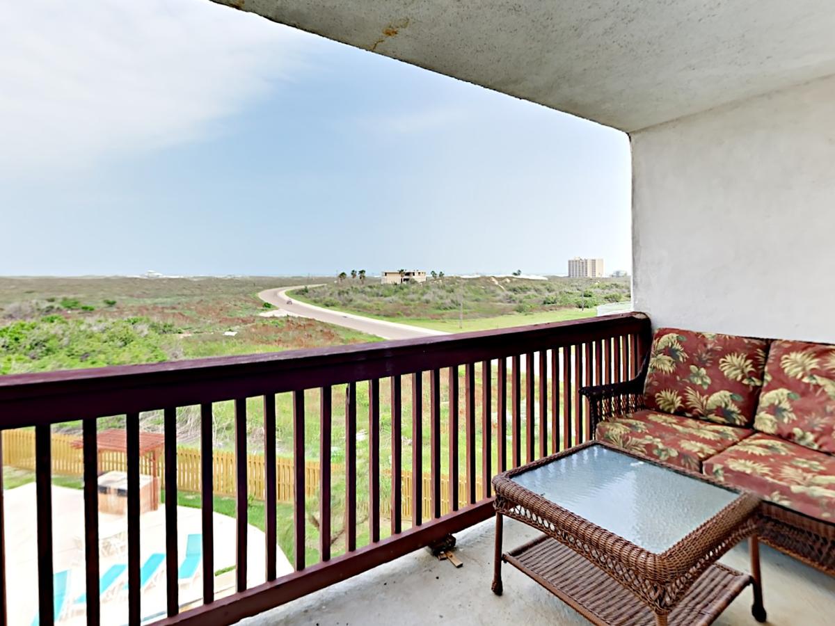 143 Sea Breeze Condo - thumb 14