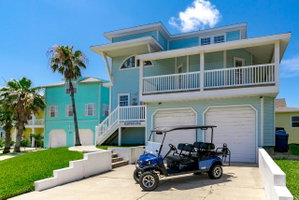Holiday Beach House AD658