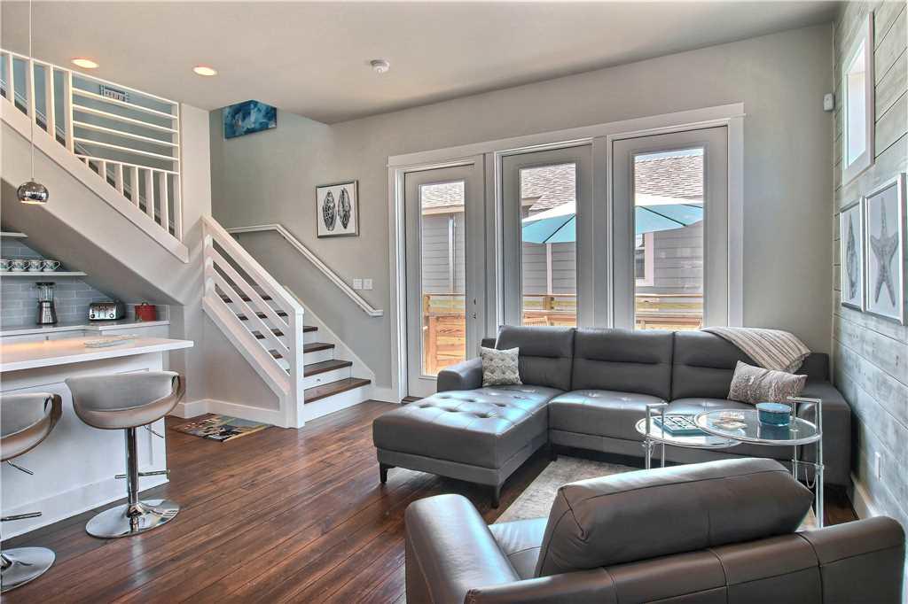 The Oyster House Home - thumb 17
