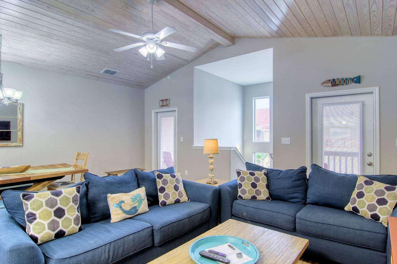 Beach-i-Licious Townhouse - thumb 3
