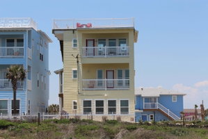Ruby Redbird Roost 57 Home