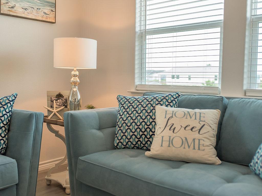 The Cozy Cove Home - thumb 3